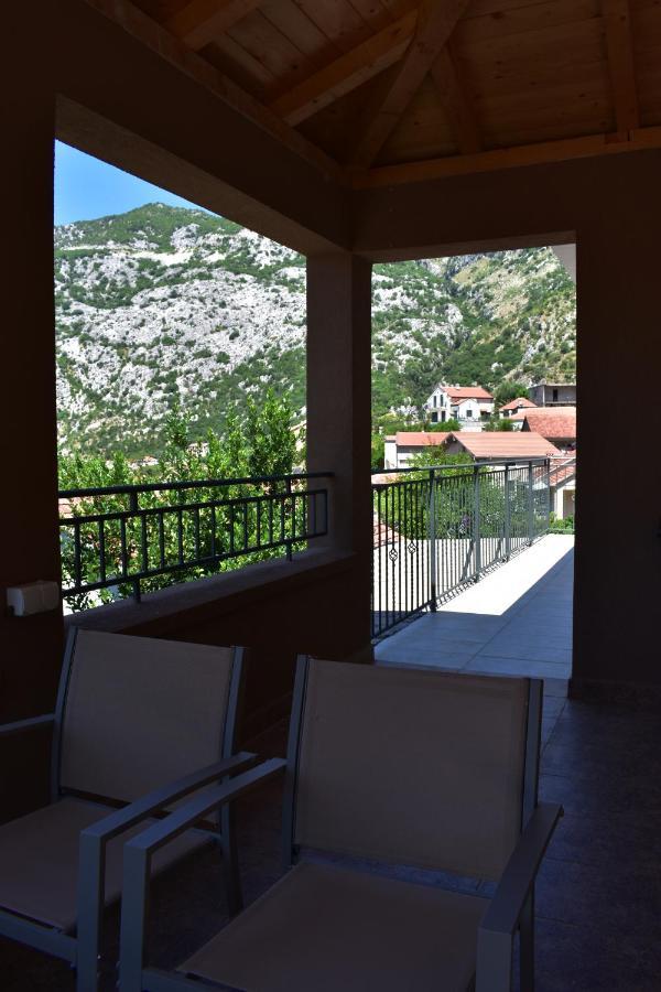 Apartments Montenegro Risan Cuckovic Eksteriør bilde