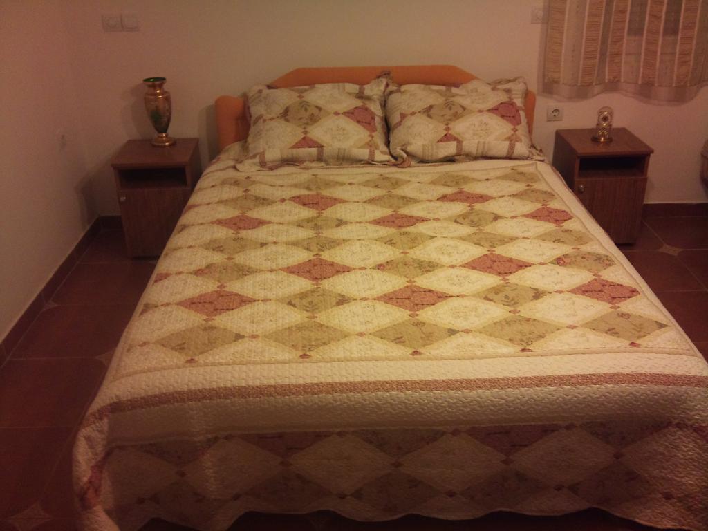 Apartments Montenegro Risan Cuckovic Rom bilde