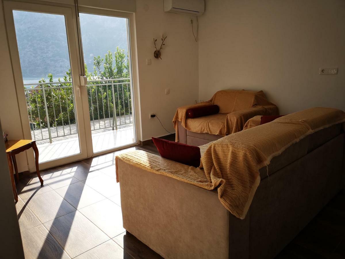 Apartments Montenegro Risan Cuckovic Eksteriør bilde